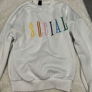Sweatshirt